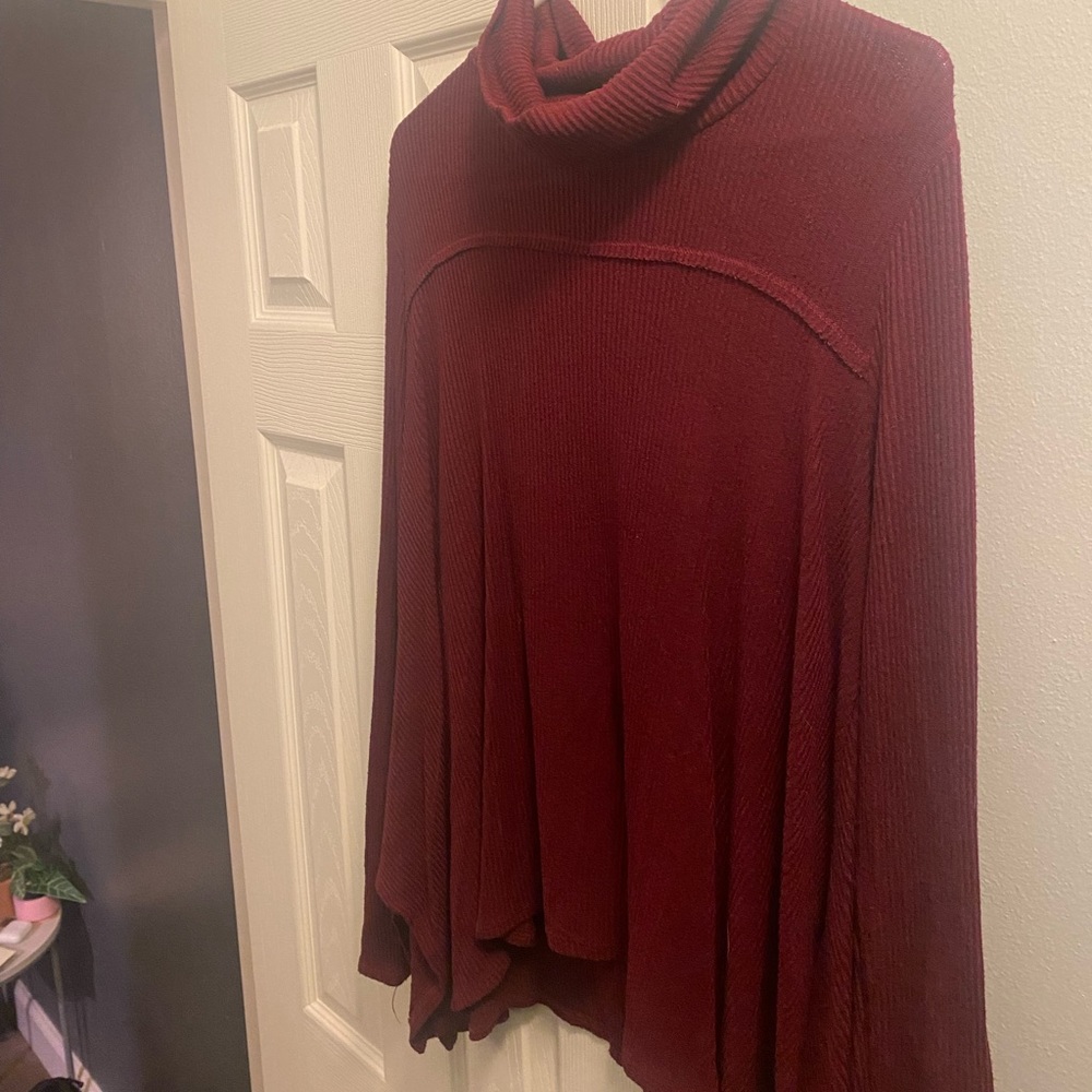 Maroon Flowy turtleneck sweater